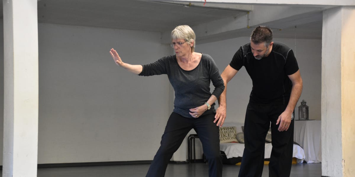 Anpassung der Bewegung im Taiji